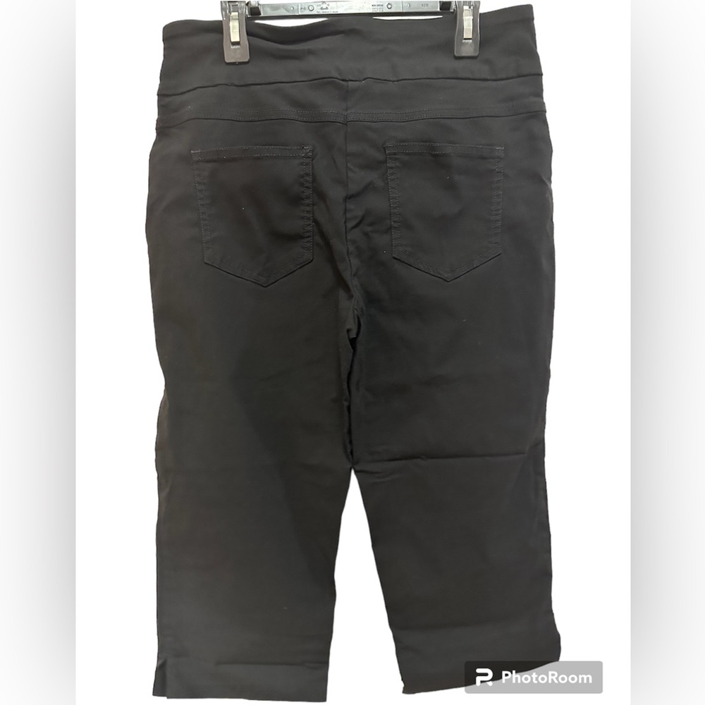 BLACK CAPRI SIZE 10 - Picture 2 of 4